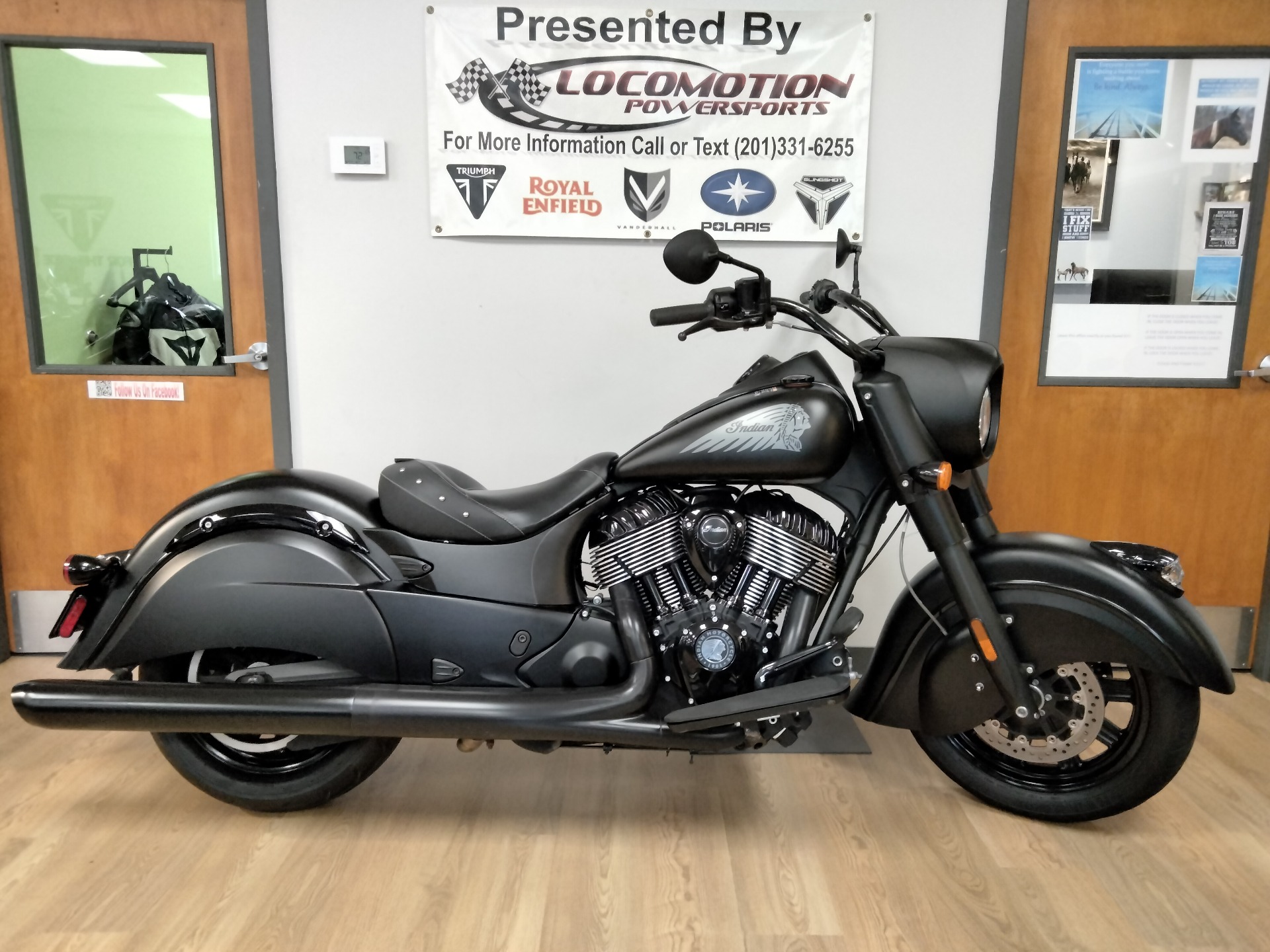 2020 Chief&#174; Dark Horse&#174; Chief&#174; Dark Horse&#174; UIND203878 - Click for larger photo