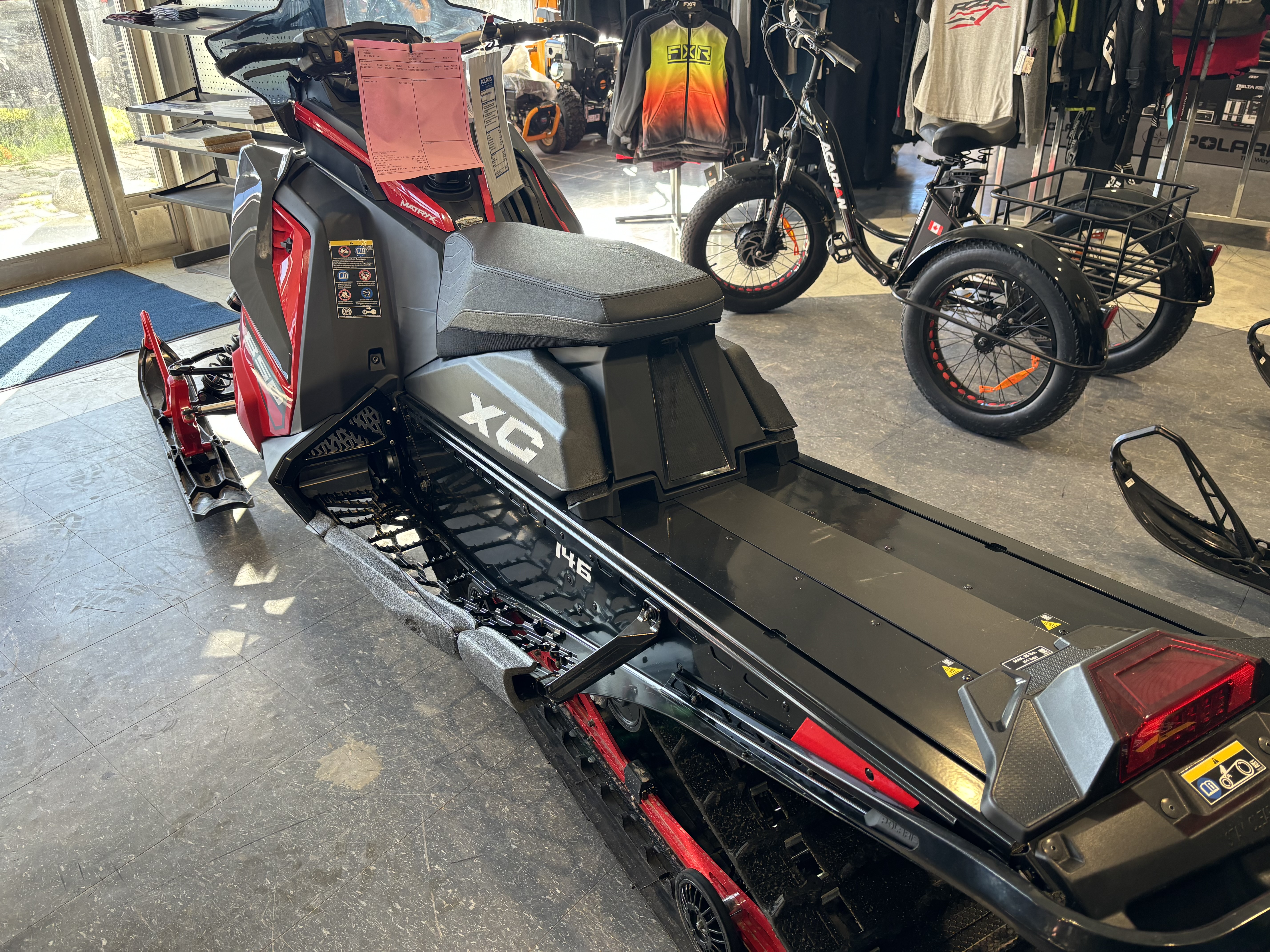 2024 POLARIS SWITCHBACK 850 146 XC POLARIS SWITCHBACK 850 146 XC  - Click for larger photo
