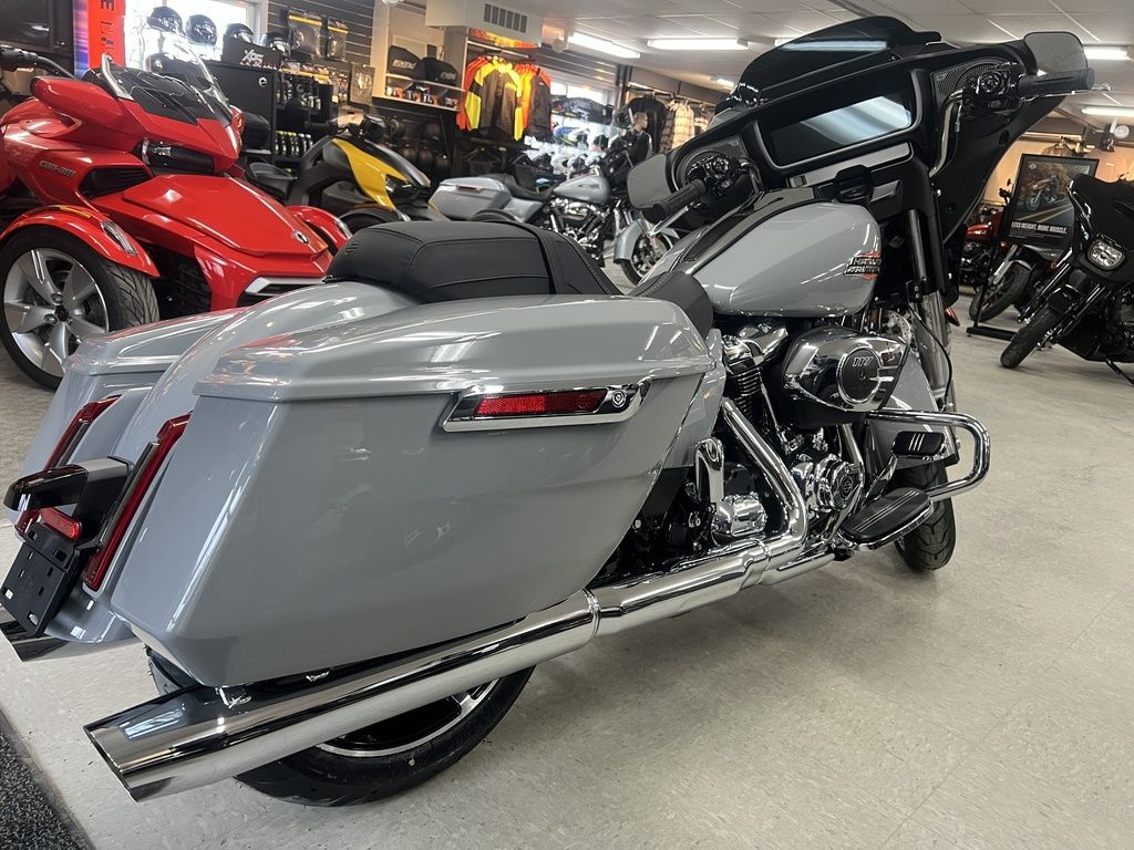 2024 FLHX - Street Glide  RB633153 - Click for larger photo