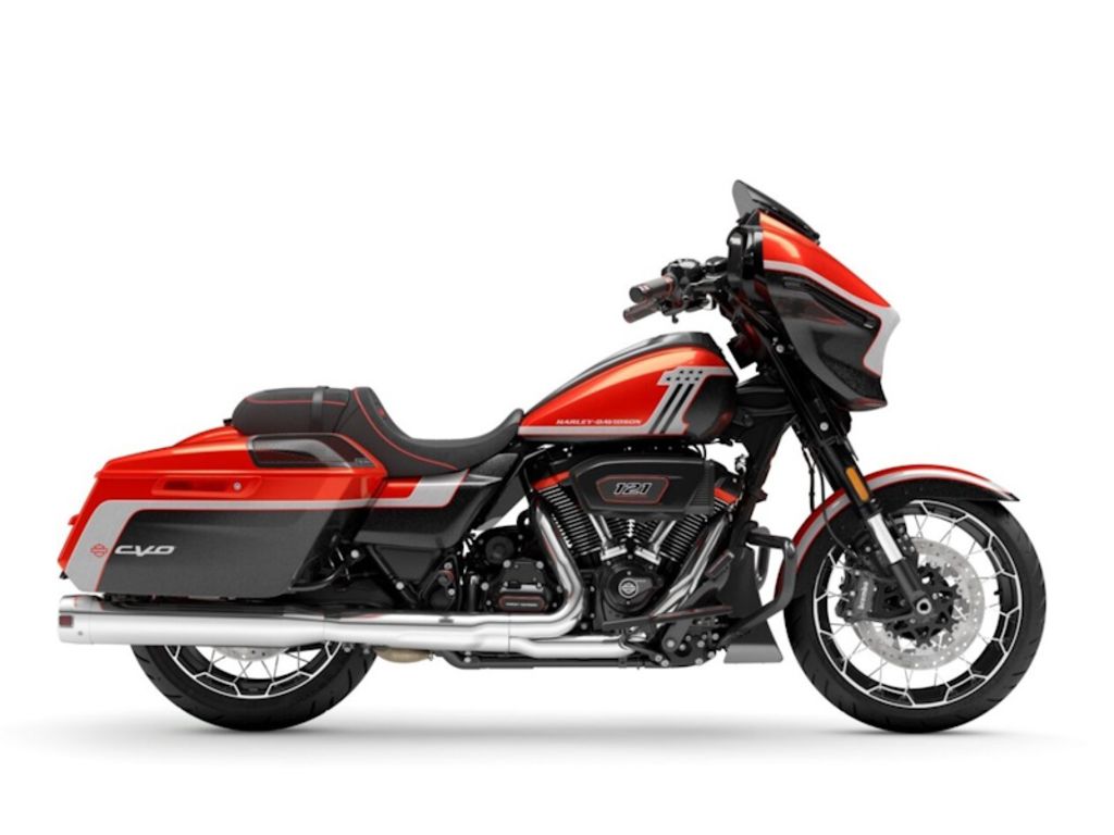 2024 FLHXSE - CVO Street Glide  954426 - Click for larger photo