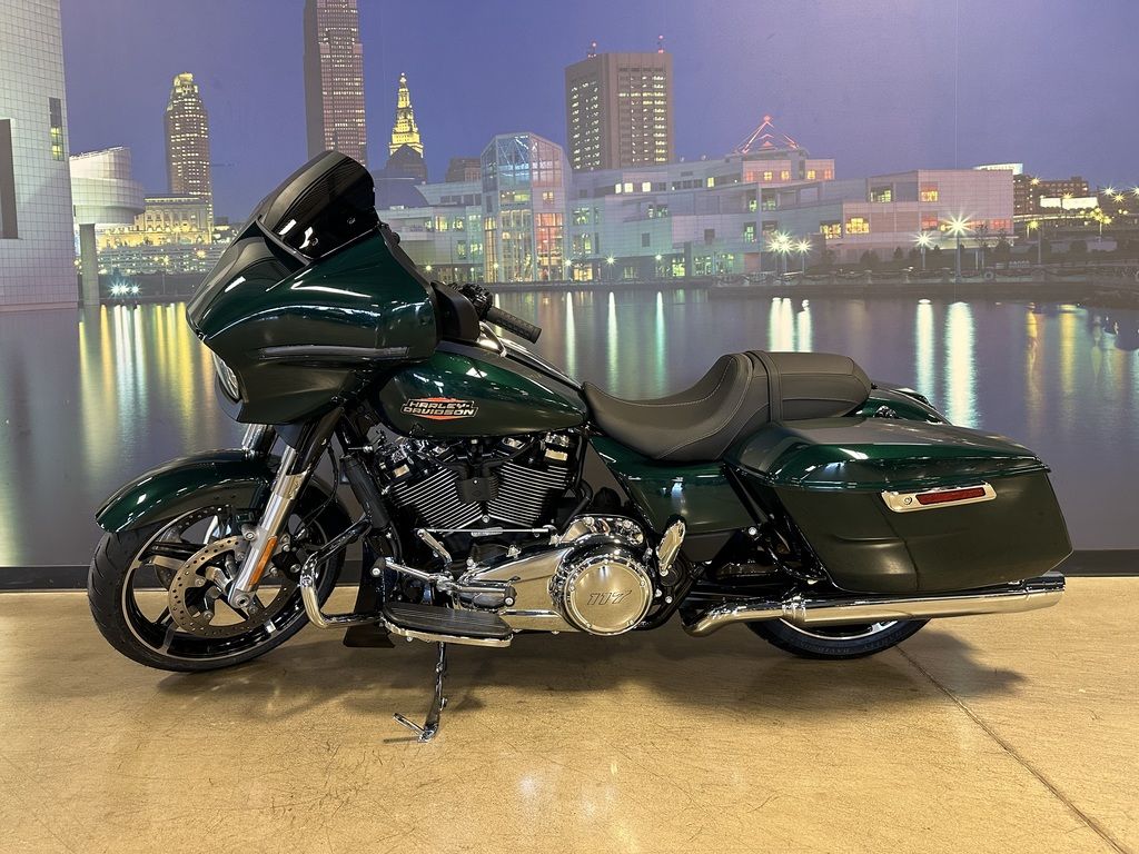 2024 FLHX - Street Glide  639805 - Click for larger photo
