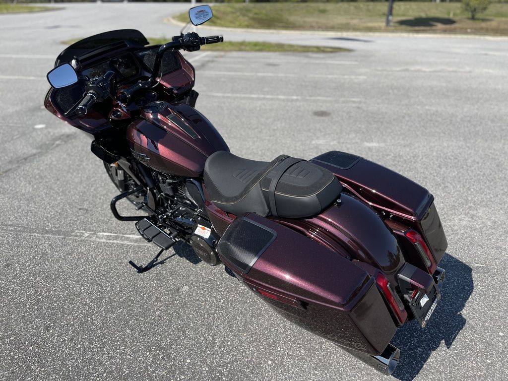 2024 FLTRXSE - CVO Road Glide  1HD1TC61XR - Click for larger photo