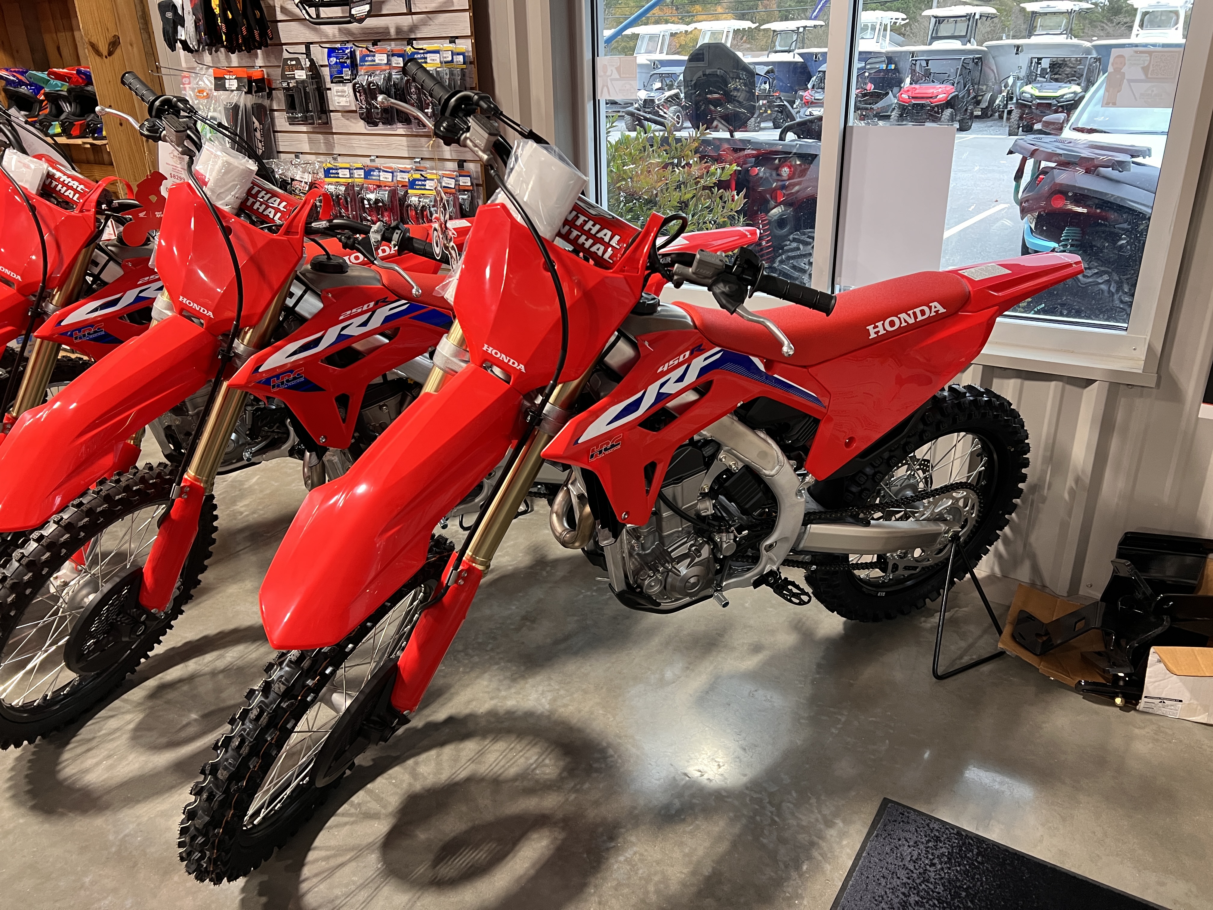 2024 CRF450R CRF450R HON450RR_9 - Click for larger photo