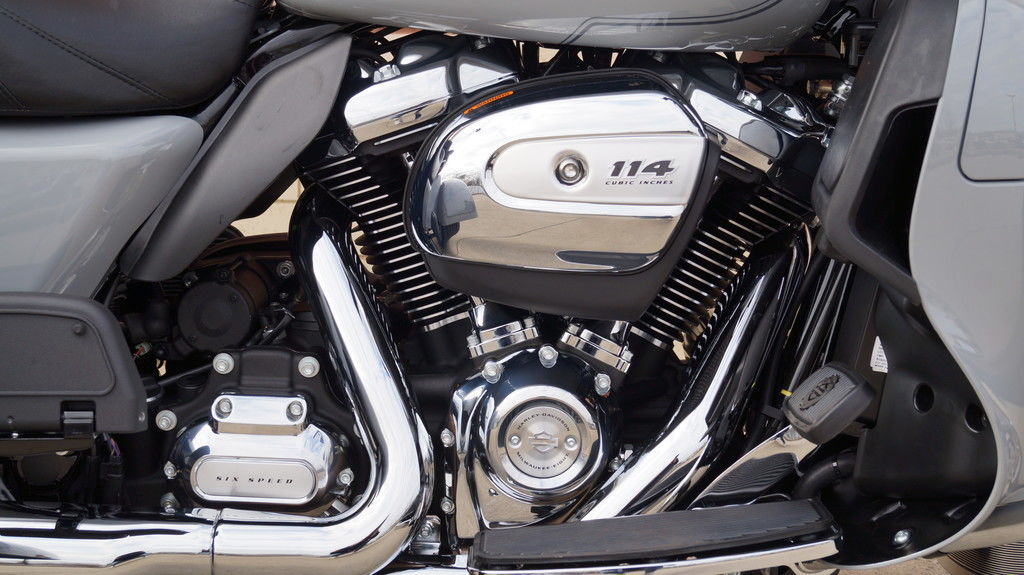 2024 FLHTCUTG - Tri Glide Ultra  856549NF - Click for larger photo