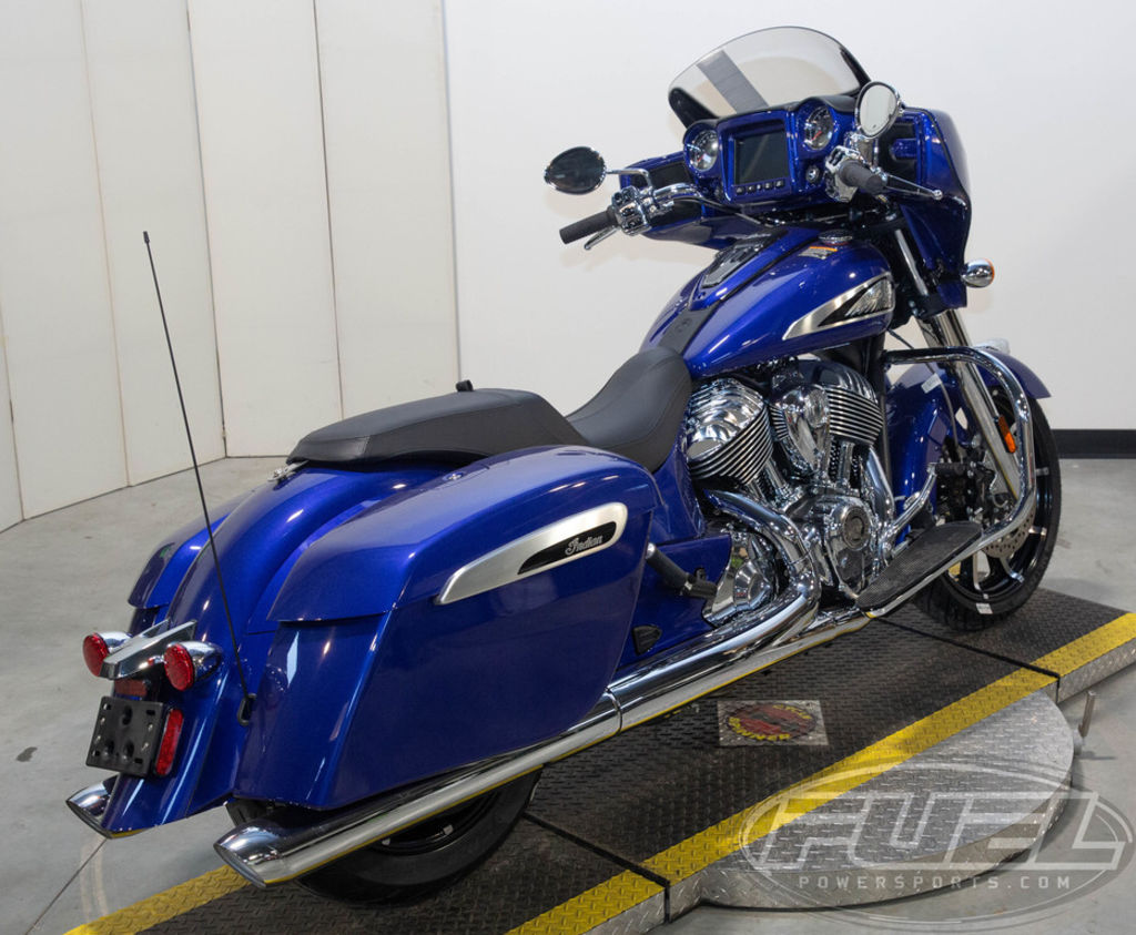 2023 Chieftain Limited Spirit Blue Metallic  M5947 - Click for larger photo