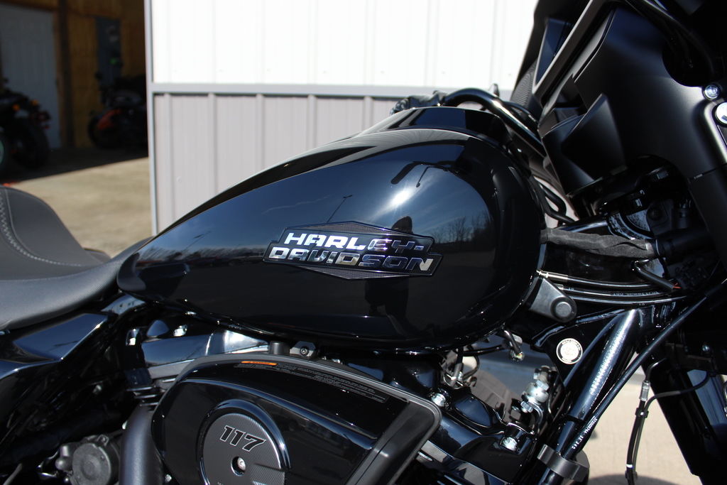 2024 FLHX - Street Glide  24073 - Click for larger photo