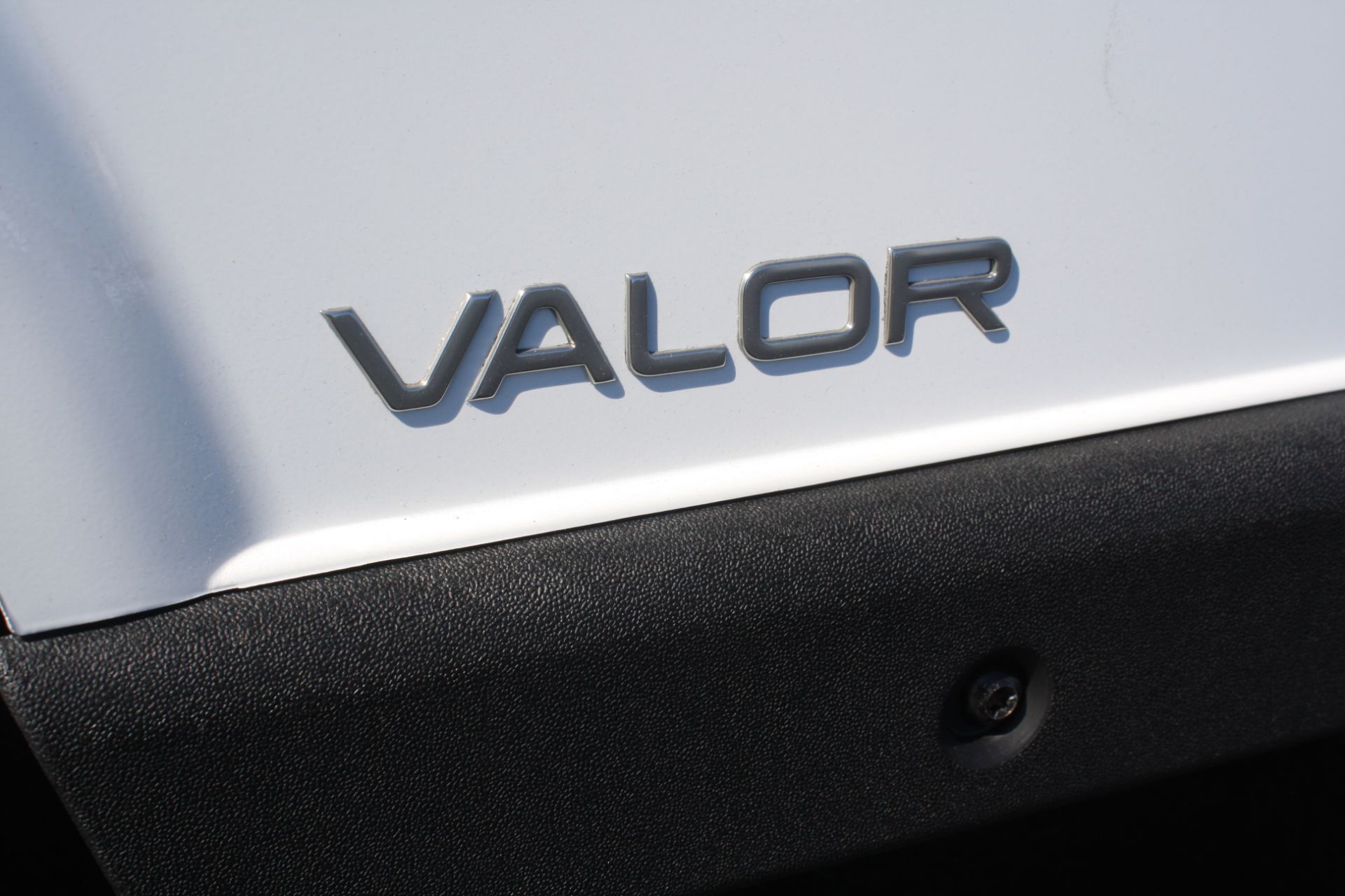 2024 RXV Valor 4 RXV Valor 4 EZ0084 - Click for larger photo