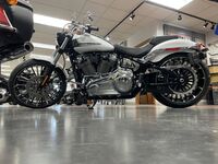 Harley-Davidson FXBR - Breakout 2024 3098546661
