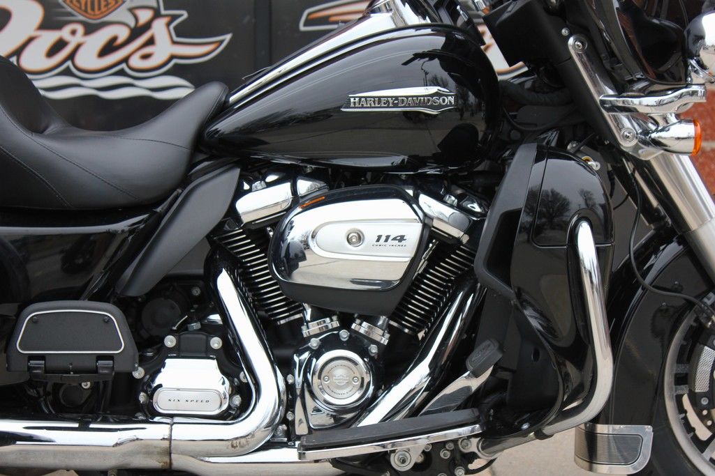 2020 FLHTCUTG - Tri Glide Ultra  855778UD - Click for larger photo