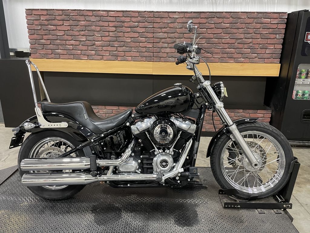 2020 FXST - Softail Standard  IN077992 - Click for larger photo