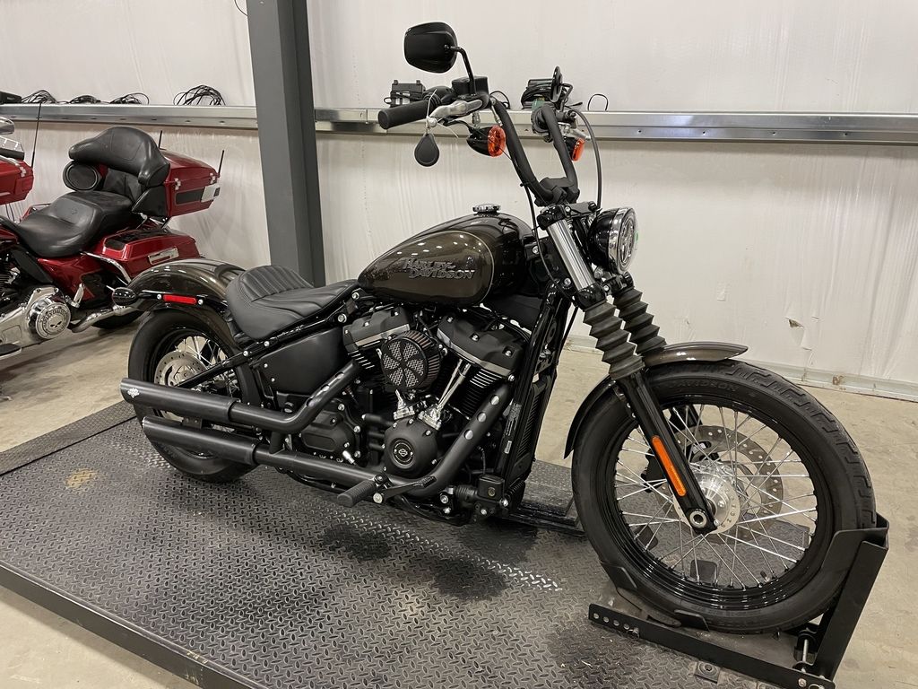2020 FXBB - Softail Street Bob  IN016417 - Click for larger photo