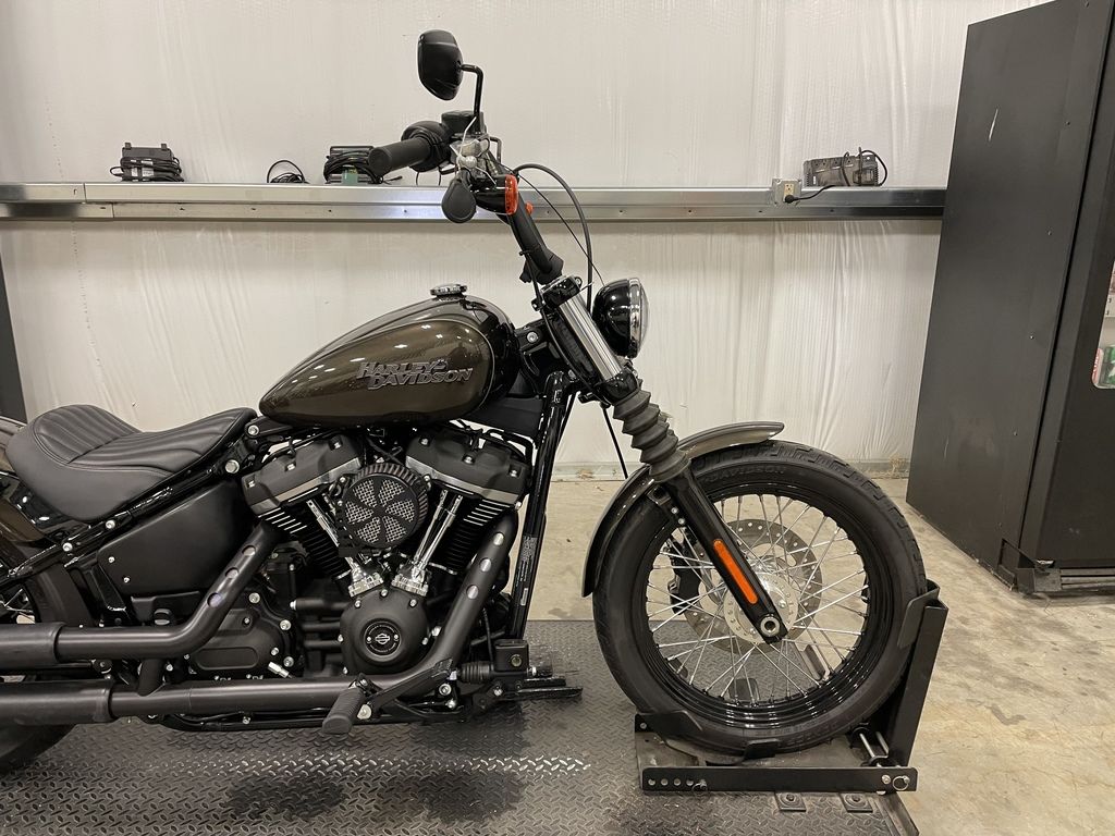 2020 FXBB - Softail Street Bob  IN016417 - Click for larger photo