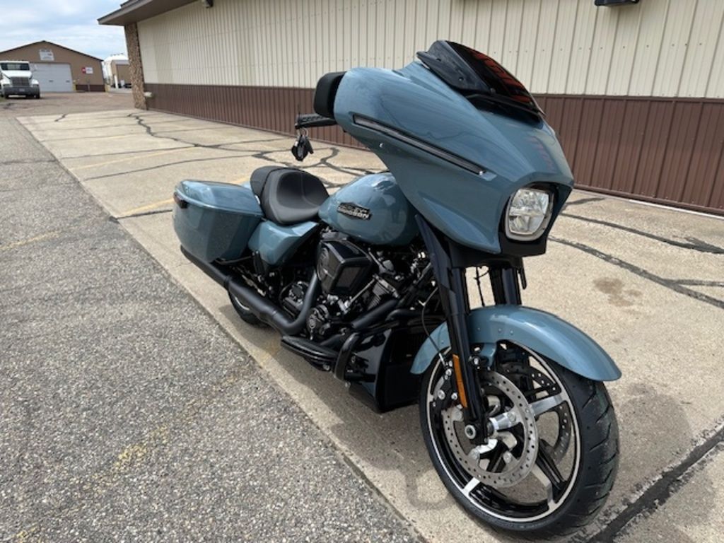 2024 FLHX - Street Glide  1HD1KB710R - Click for larger photo