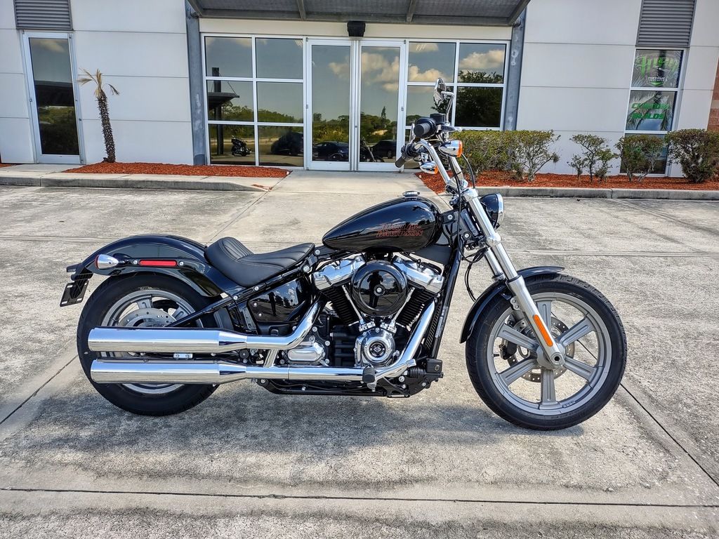 2024 FXST - Softail Standard  84388096 - Click for larger photo