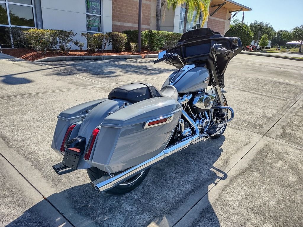 2024 FLHX - Street Glide  608316 - Click for larger photo