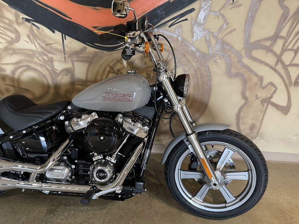 2024 FXST - Softail Standard  G017936 - Click for larger photo