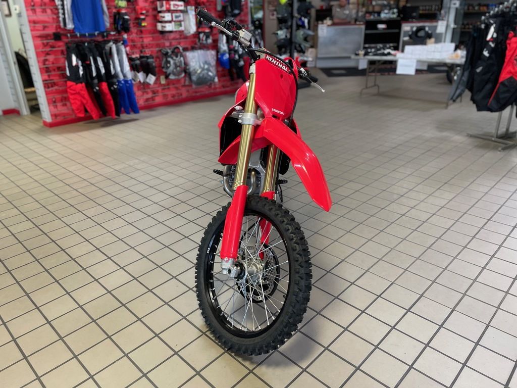 2024 CRF250R  602060 - Click for larger photo