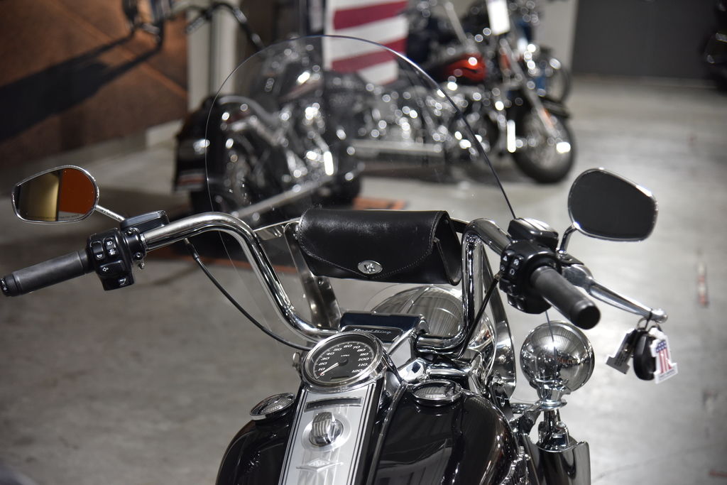 2019 FLHR - Road King  H23181B - Click for larger photo