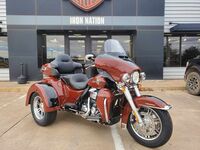 Harley-Davidson FLHTCUTG - Tri Glide Ultra 2024 4054784024