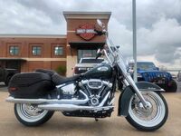 Harley-Davidson FLHCS - Heritage Classic 2024 4056318680
