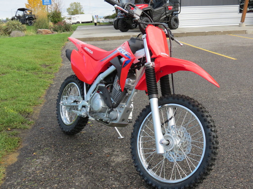 2024 CRF125F  LALJE0347R - Click for larger photo