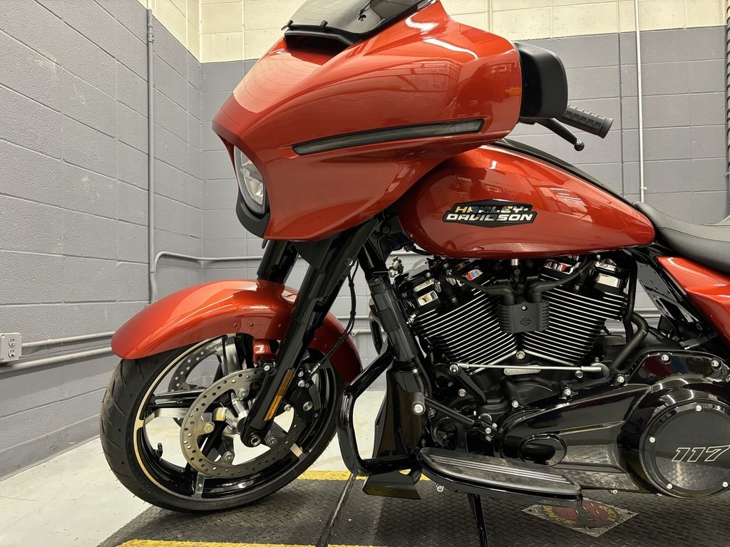 2024 FLHX - Street Glide  602972 - Click for larger photo