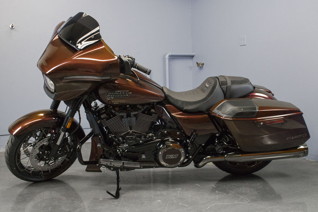 2024 FLHXSE - CVO Street Glide  954971 - Click for larger photo
