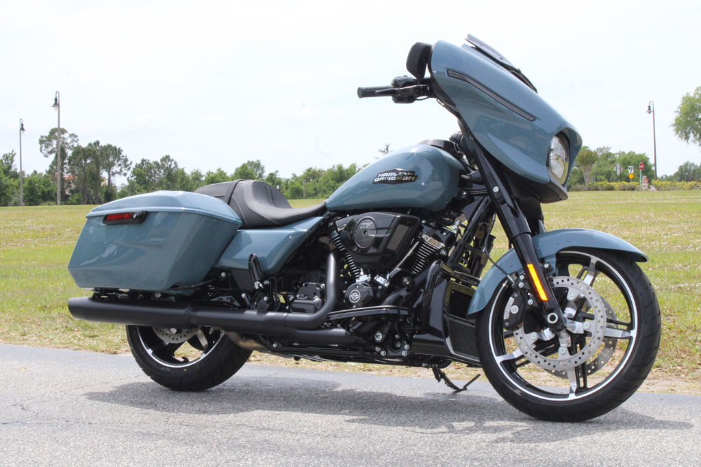 2024 FLHX - Street Glide  623483 - Click for larger photo