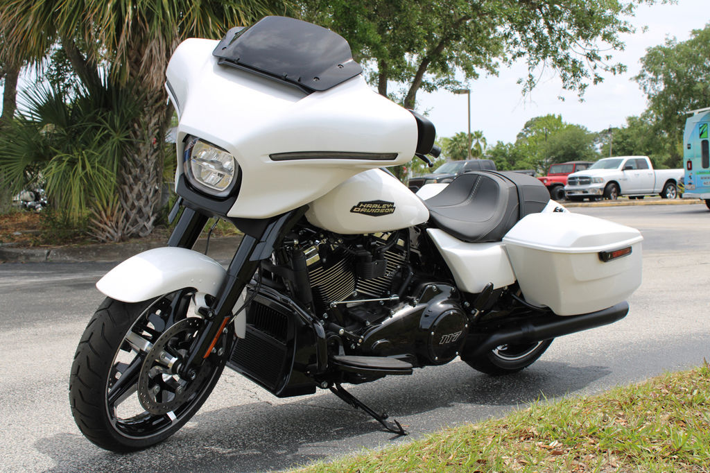 2024 FLHX - Street Glide  625302A - Click for larger photo