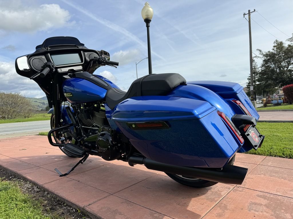 2024 FLHX - Street Glide  N620973 - Click for larger photo