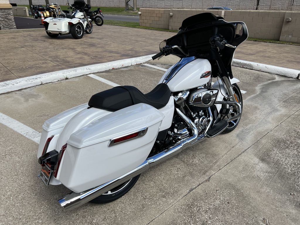 2024 FLHX - Street Glide  620416H - Click for larger photo