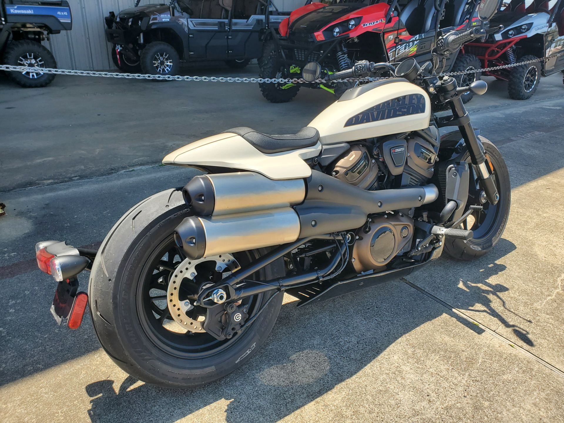 2022 Sportster&#174; S Sportster&#174; S P2044 - Click for larger photo