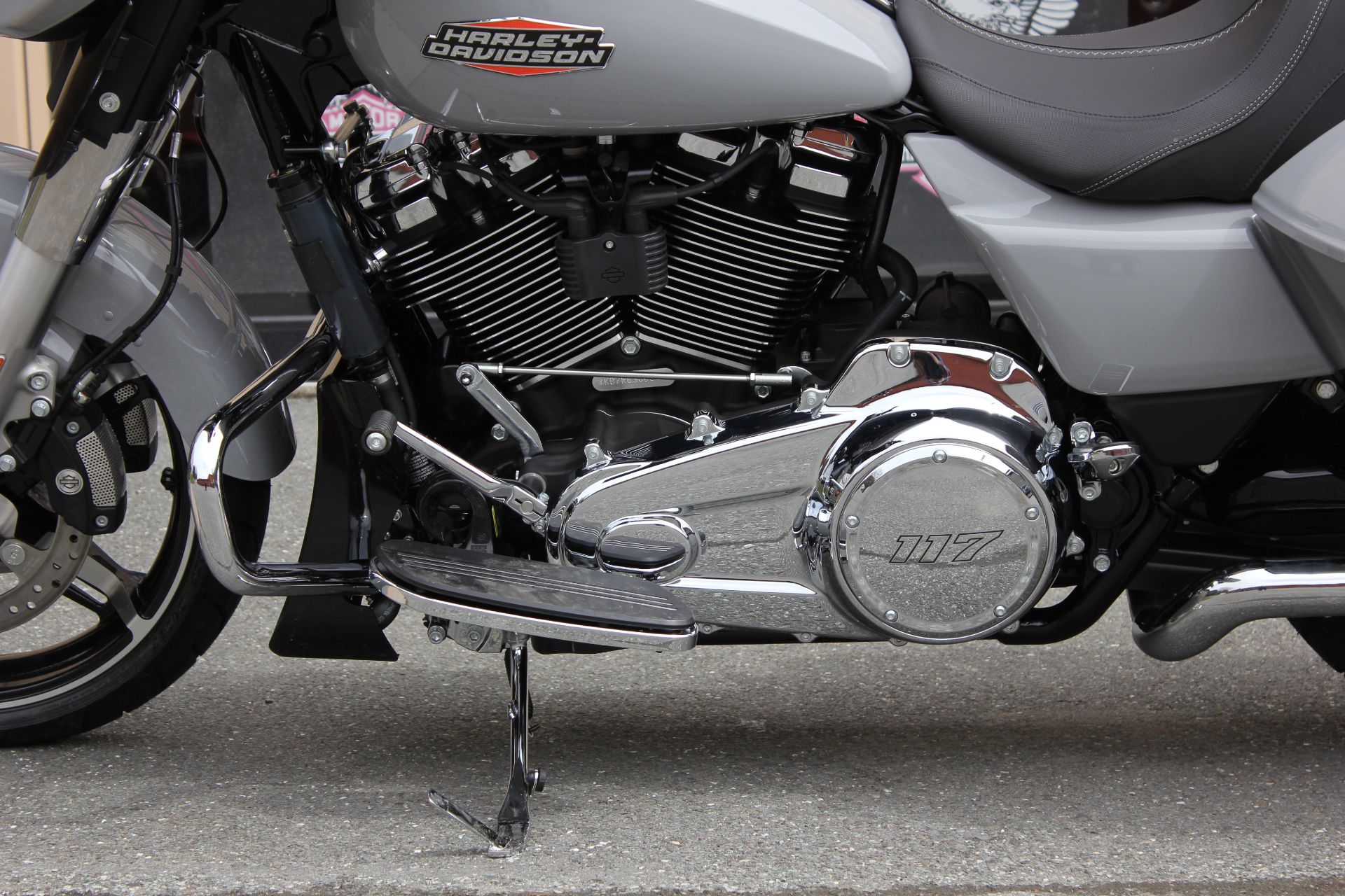 2024 Street Glide&#174; Street Glide&#174; 636084 - Click for larger photo