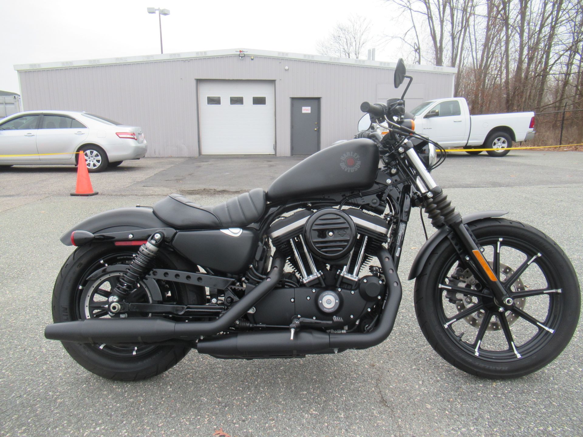 2022 Iron 883&#8482; Iron 883&#8482; N/A - Click for larger photo