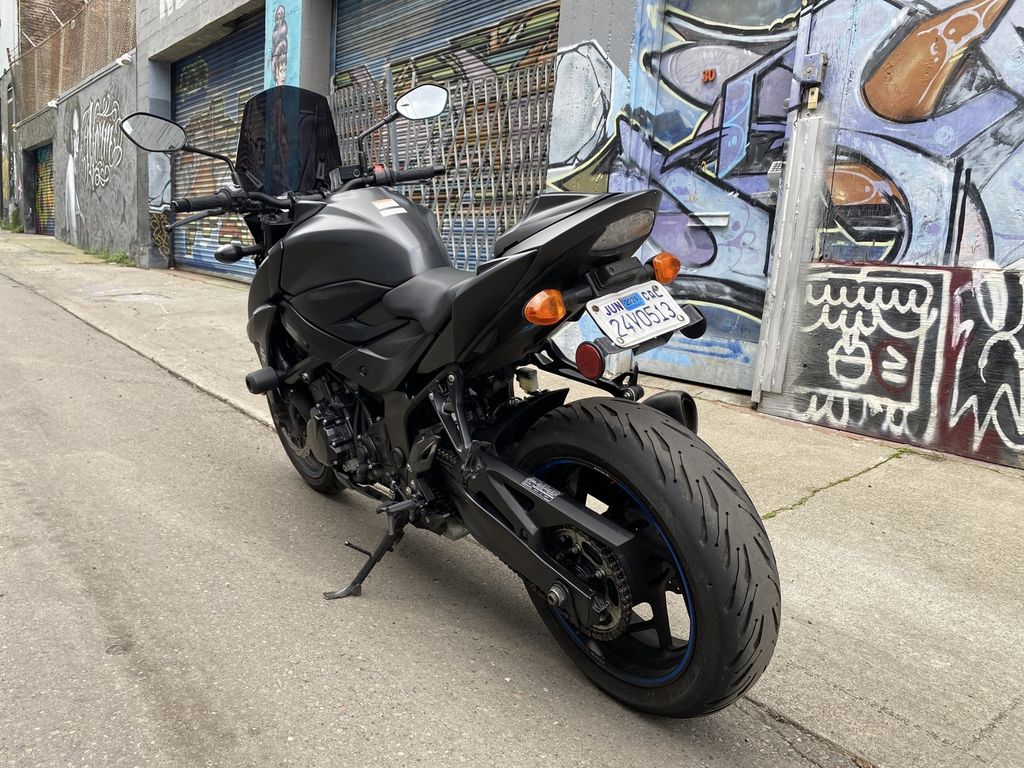 2019 GSX-750  100010 - Click for larger photo