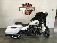 Harley-Davidson FLHX - Street Glide 2024 4176231054
