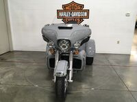 Harley-Davidson FLHTCUTG - Tri Glide Ultra 2024 4176231054