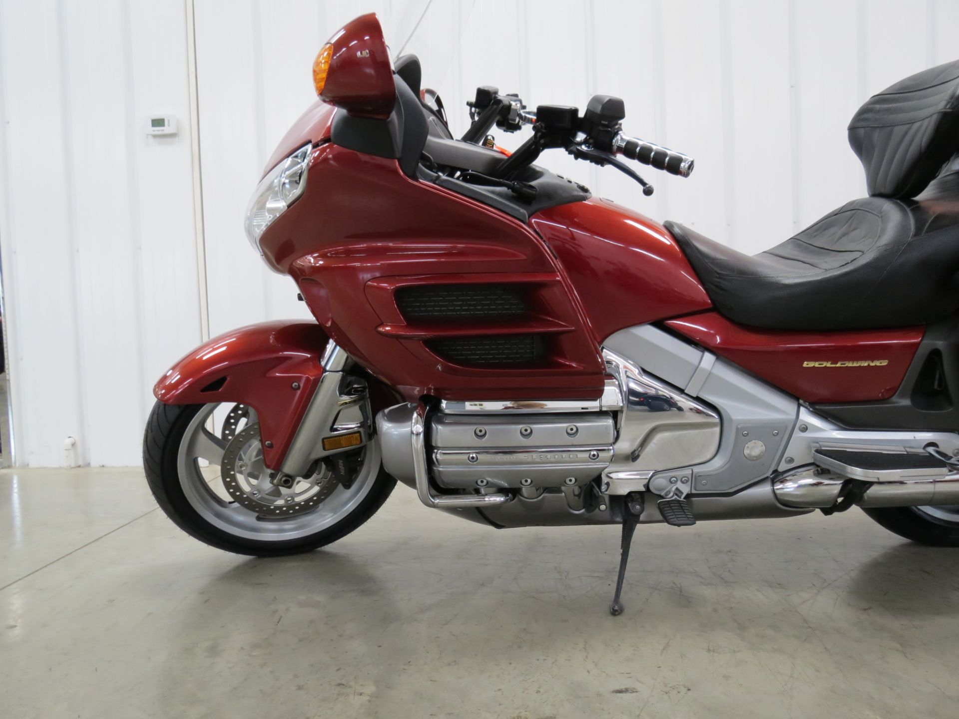 2001 Gold Wing Gold Wing 002351 - Click for larger photo