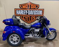 Harley-Davidson FLHTCUTG - Tri Glide Ultra 2024 4259211100