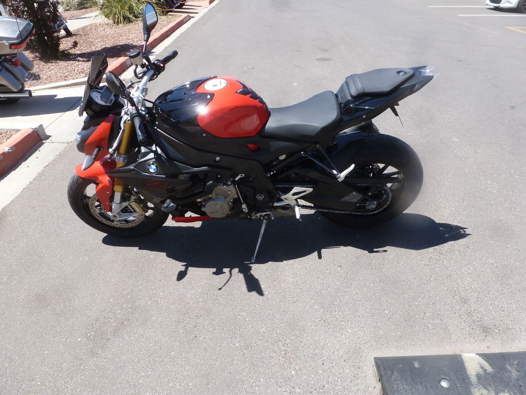 2019 S 1000 R  U972105 - Click for larger photo