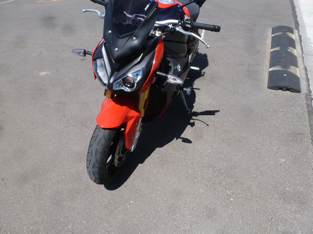 2019 S 1000 R  U972105 - Click for larger photo