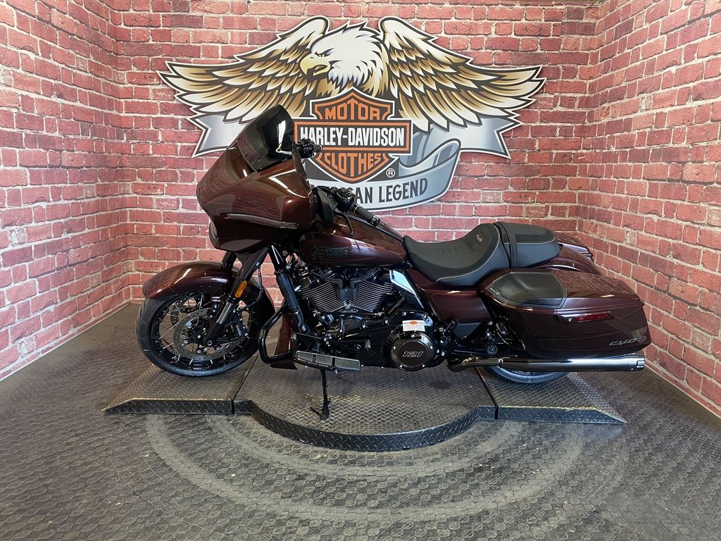 2024 FLHXSE - CVO Street Glide  952031 - Click for larger photo