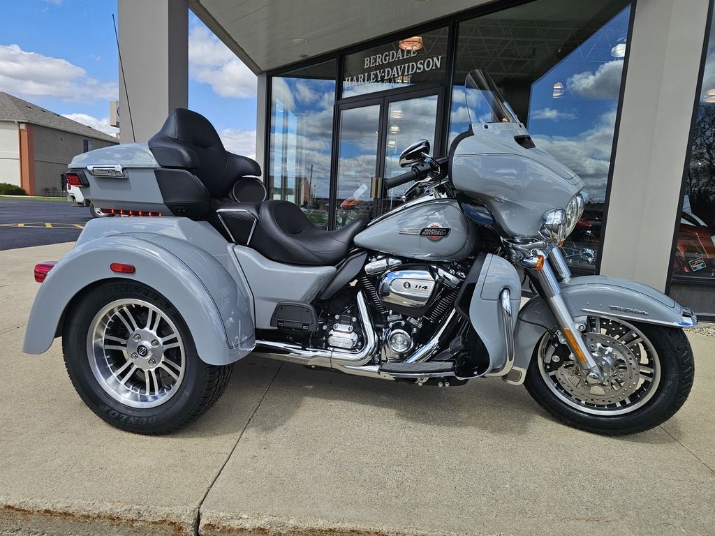 2024 FLHTCUTG - Tri Glide Ultra  1HD1MAF13R - Click for larger photo