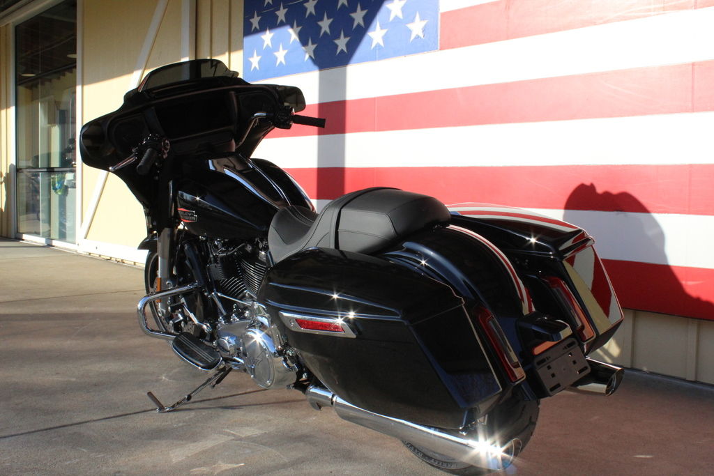 2024 FLHX - Street Glide  185761 - Click for larger photo