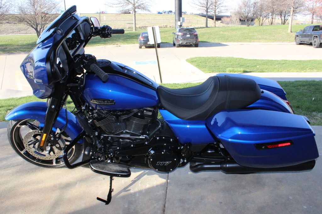 2024 FLHX - Street Glide  268281 - Click for larger photo