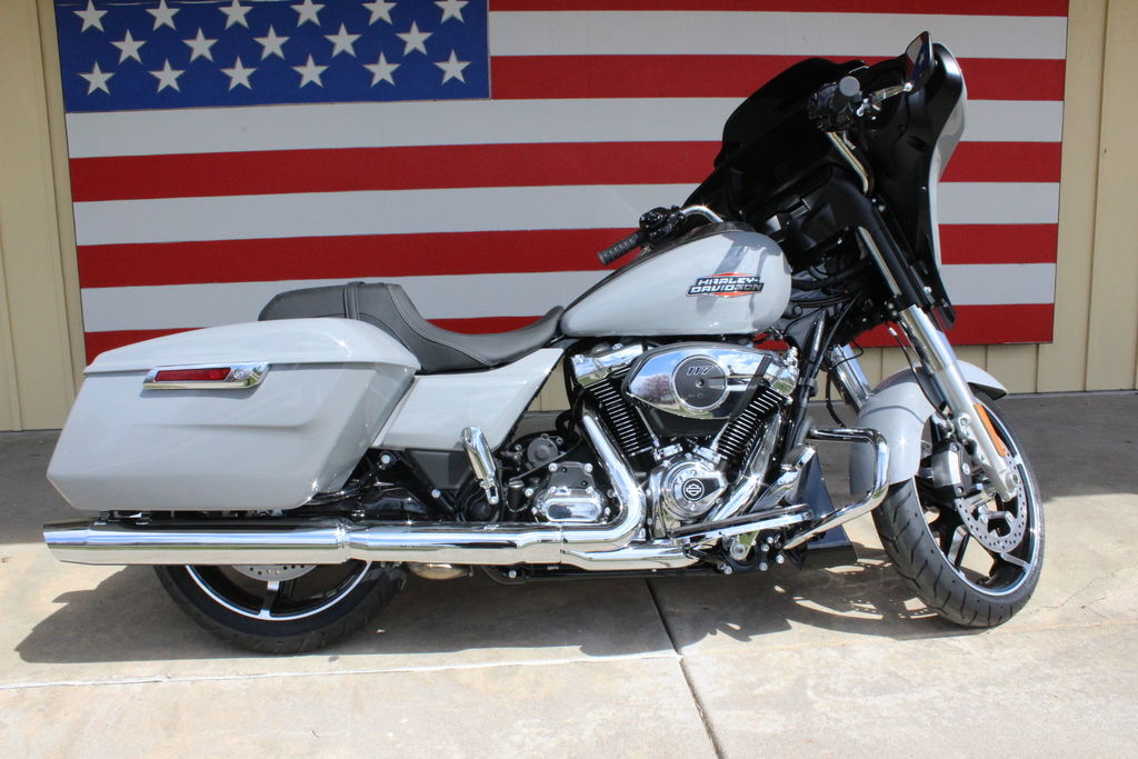 2024 FLHX - Street Glide  185799 - Click for larger photo