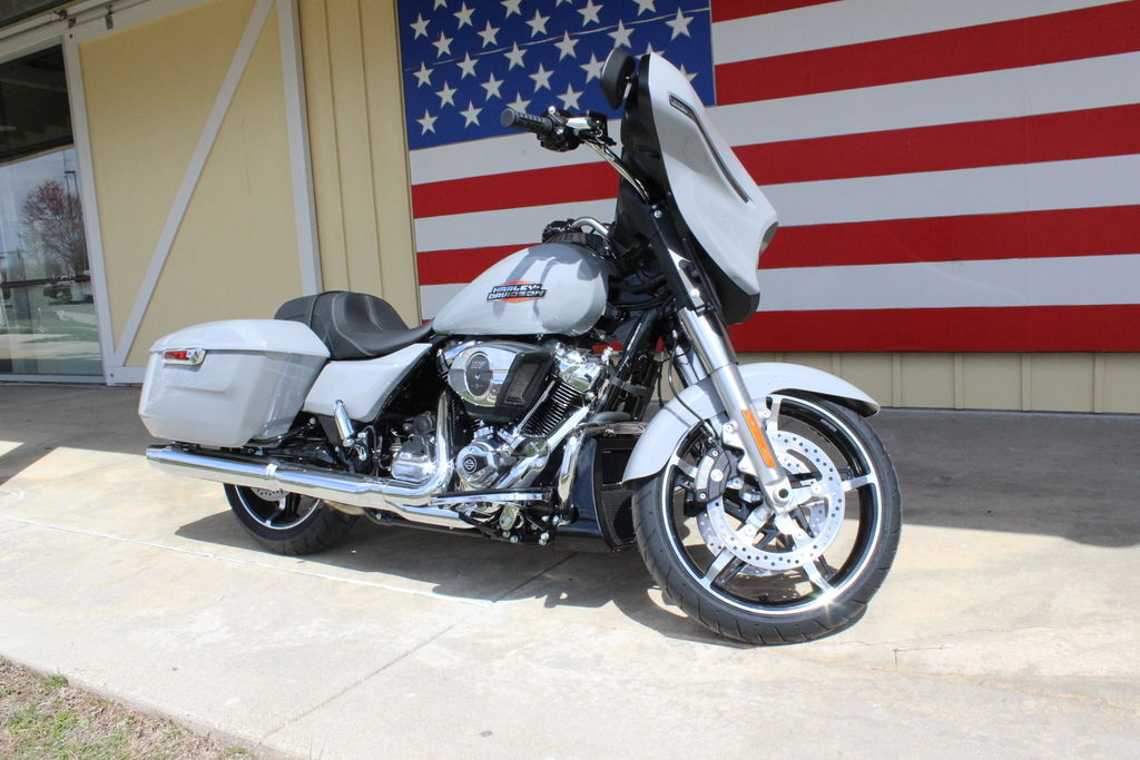 2024 FLHX - Street Glide  185799 - Click for larger photo