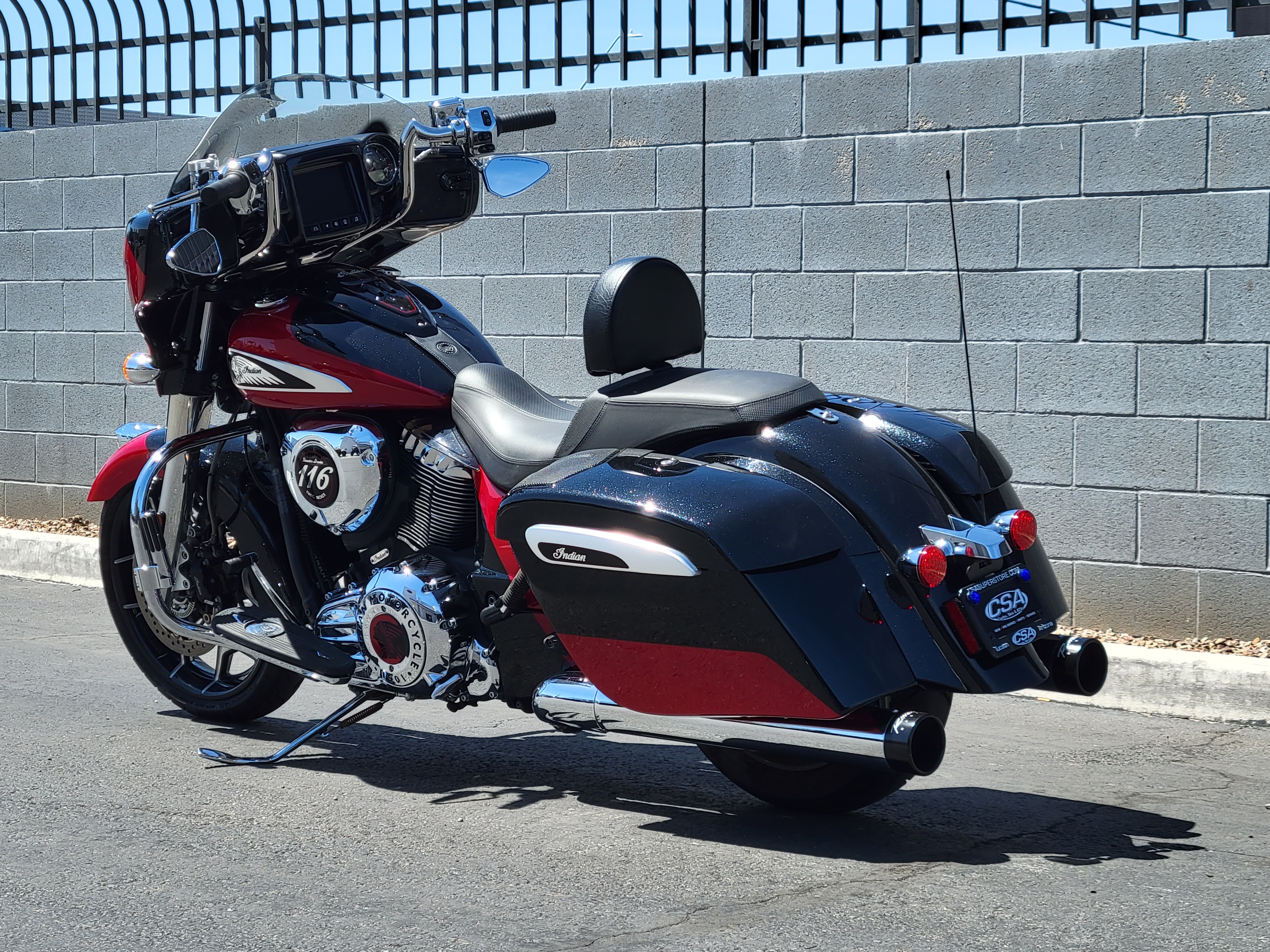 2020 Indian Chieftain Elite Indian Chieftain Elite P08326 - Click for larger photo