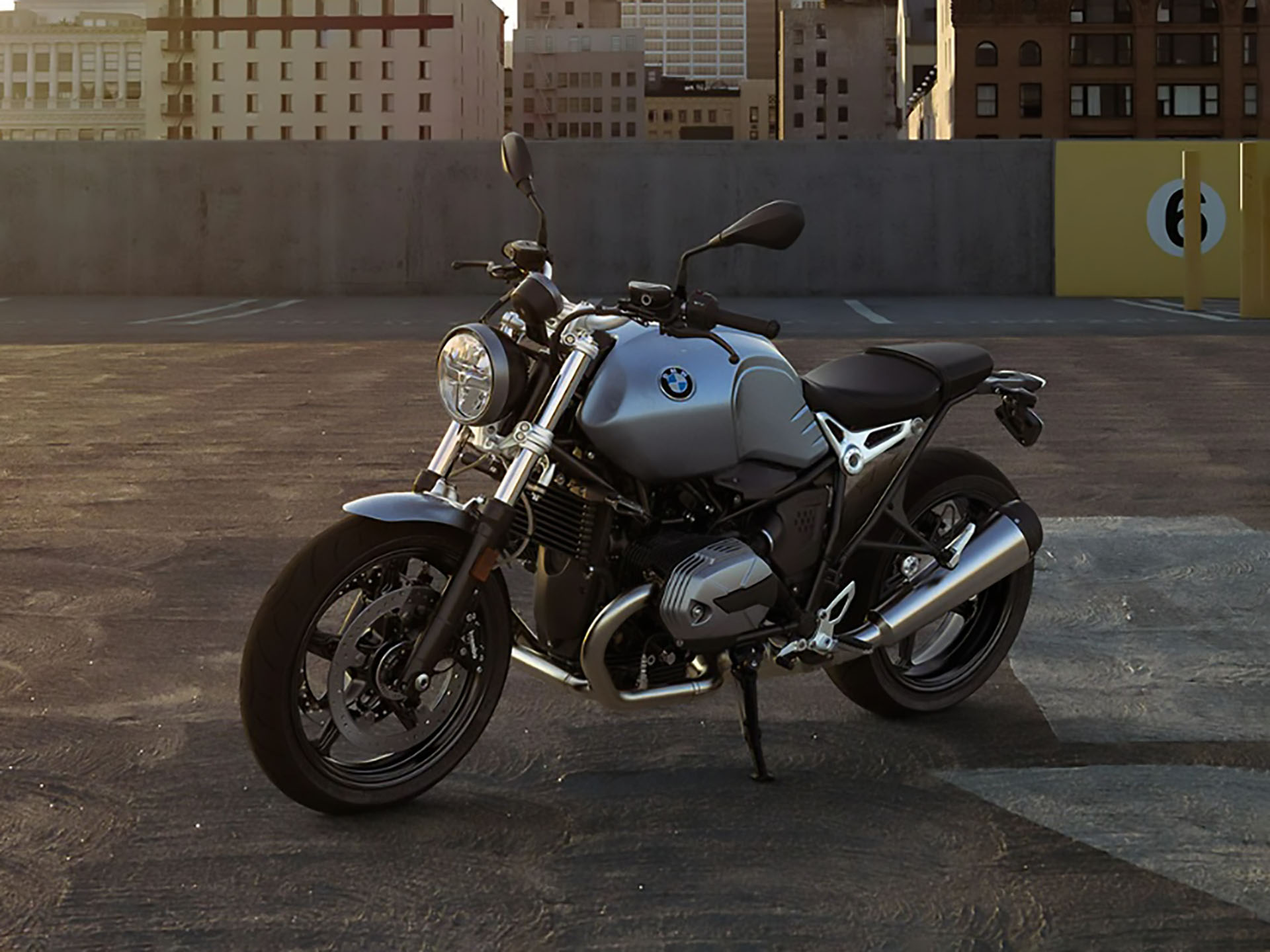 2023 R nineT Pure R nineT Pure BG76373 - Click for larger photo