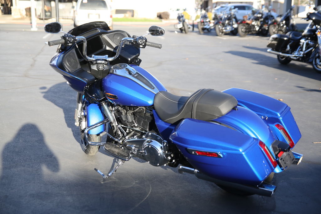2024 FLTRX - Road Glide  A611854 - Click for larger photo